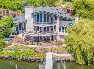 8279 W Mercer Way, Mercer Island, WA 98040