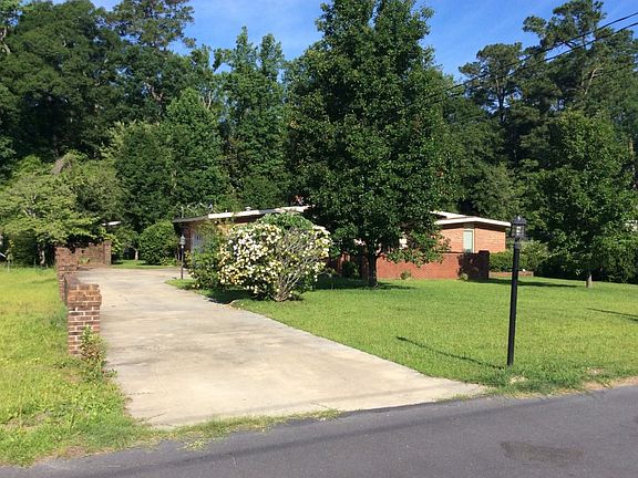 2nd image of 705 Bryce St