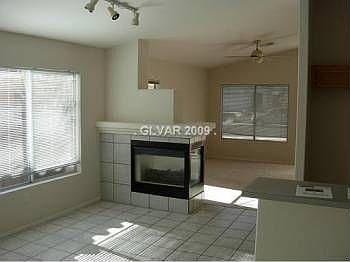 2nd image of 4308 Candlecreek Ln