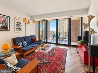1420 Locust St APT 14D, Philadelphia, PA 19102