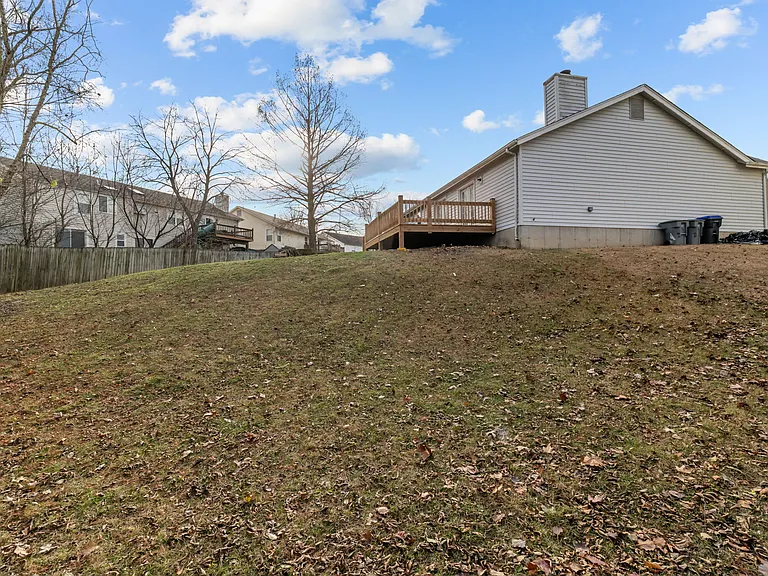 9 Tamerton Ct — Photo 26