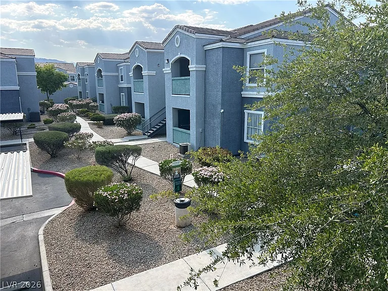 6955 N Durango Dr #2081 — Photo 3