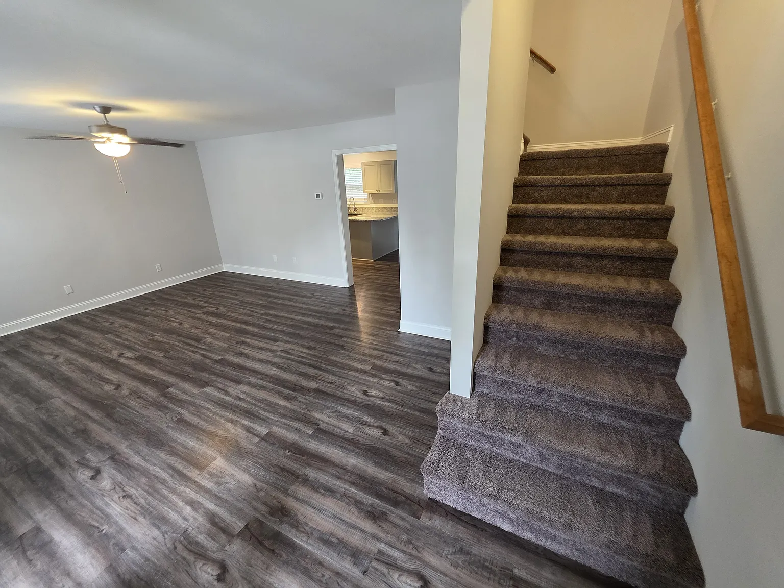 3 bed, 1242 sqft, $1,545 — Photo 3