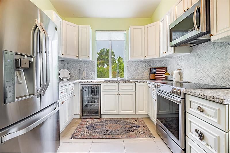 1st image of 6968 SW 39th St APT 206F
