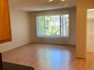 3146 Rowena Ave #6, Los Angeles, CA 90027