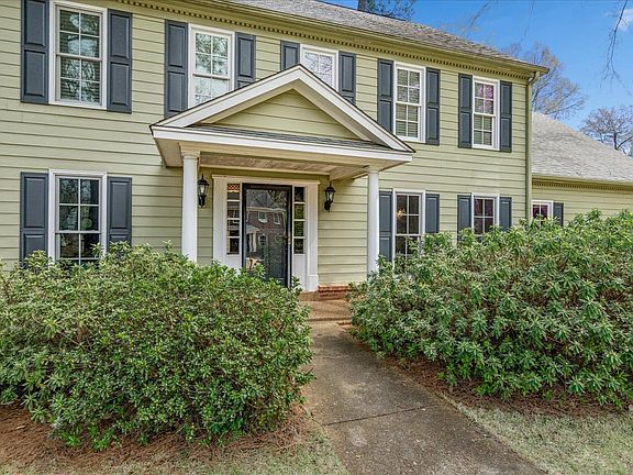 2nd image of 2686 Fox Creek Dr