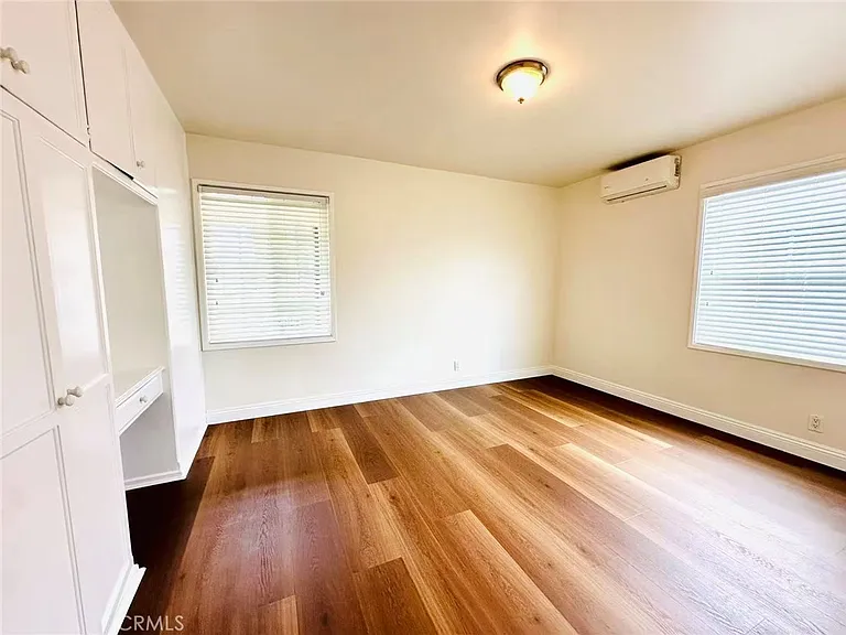 400 E Fernfield Dr — Photo 18