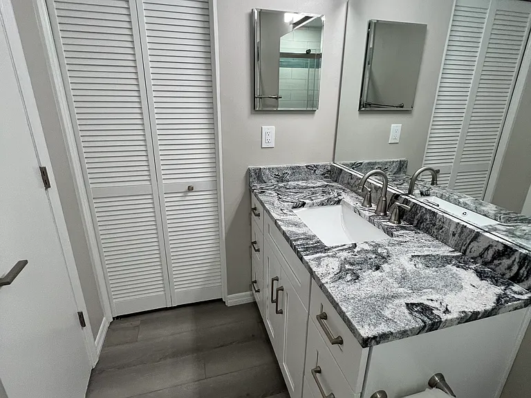 745 James St #201 — Photo 12