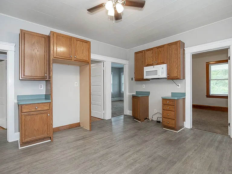13233 Carrington Ave — Photo 15