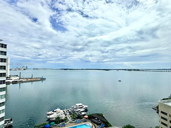 999 Brickell Bay Dr, Miami, FL