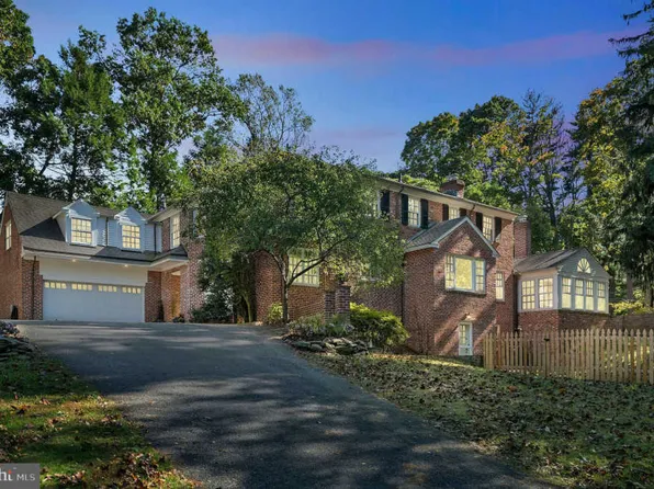 540 W Springfield Ave, Philadelphia, PA 19118