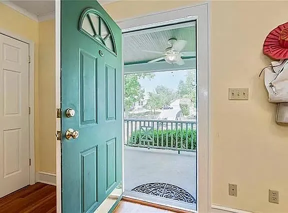 4938 Forest Ave — Photo 31
