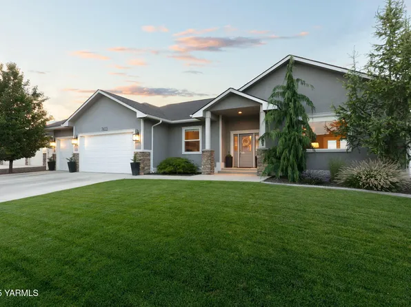 7403 W Whatcom Ave, Yakima, WA 98903