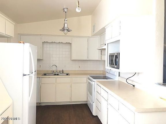 5th image of 6834 N 14th St