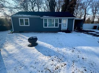 108 Barry Ct, Middletown, CT 06457