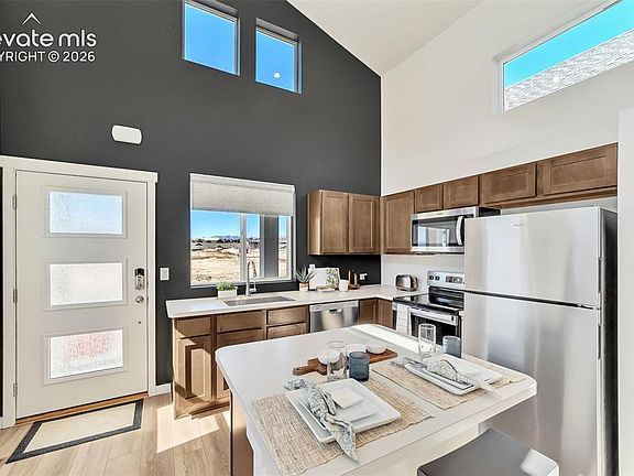 5th image of 3589 Greenways Main Blvd