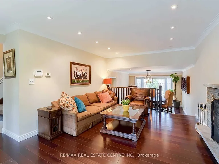 41 Clearside Pl — Photo 5