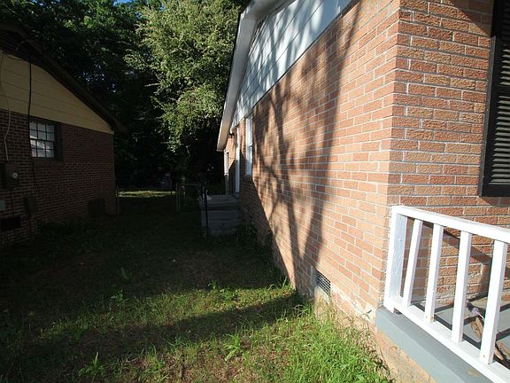 5th image of 228 Todd Branch Dr