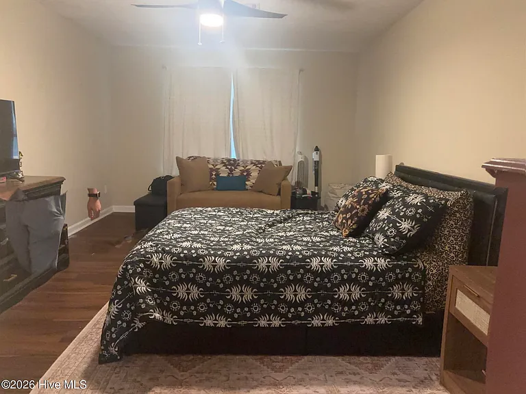 950 Arbor Springs Cir — Photo 10