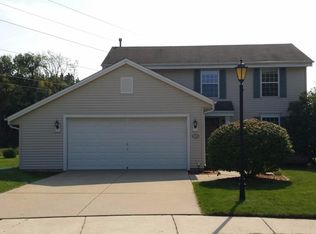 2305 Wexford Ct, Waukesha, WI 53186