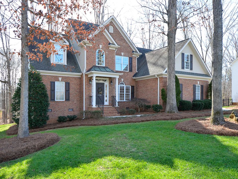 1st image of 6981 Bethesda Ct