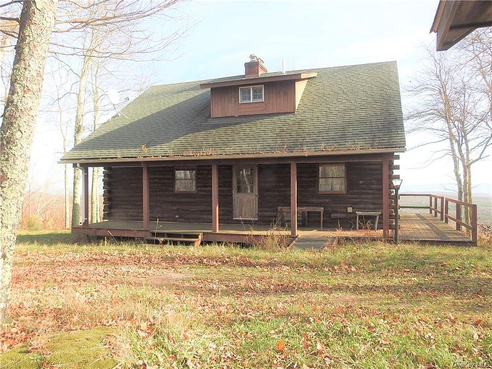 1st image of 39 Mountain Ln