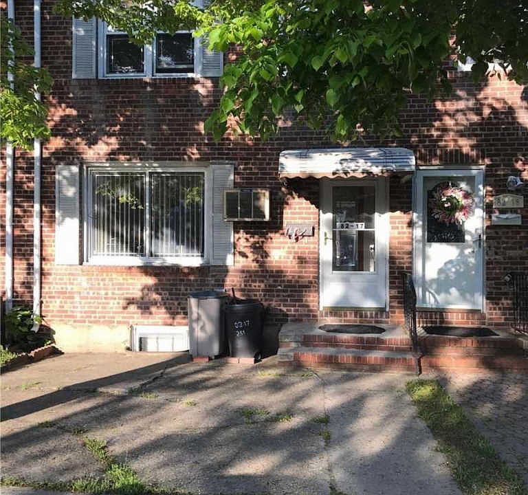2nd image of 8217 251st St