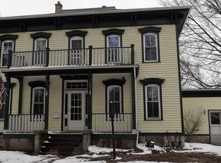 303 N Maple St, Momence, IL 60954