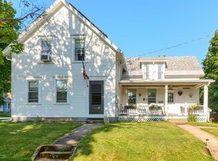 19 Vine St, Winchendon, MA 01475