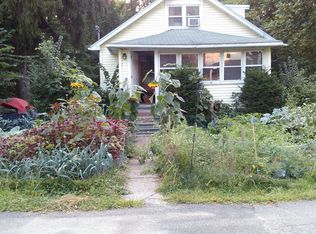 14 Iowa Ave, Rensselaer, NY 12144