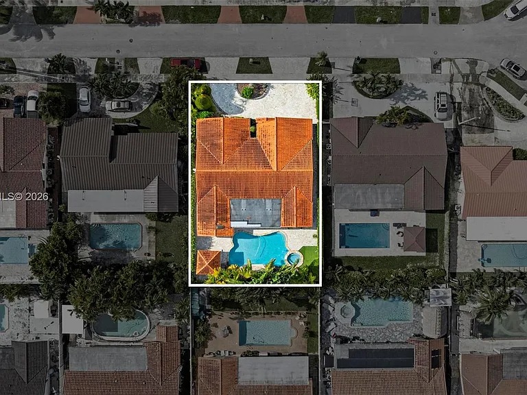 14012 SW 38th Ter — Photo 55