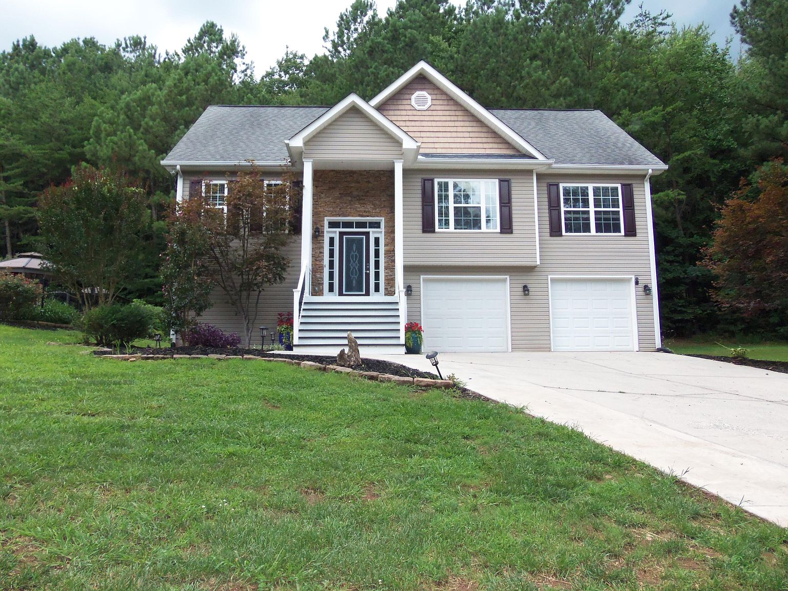 835 Reed Rd, Dalton, GA 30720 Zillow