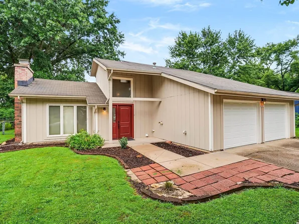 2009 Atchison Ave, Lawrence, KS 66047