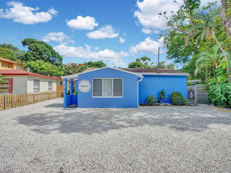 1st image of 817 SW 12th St #1