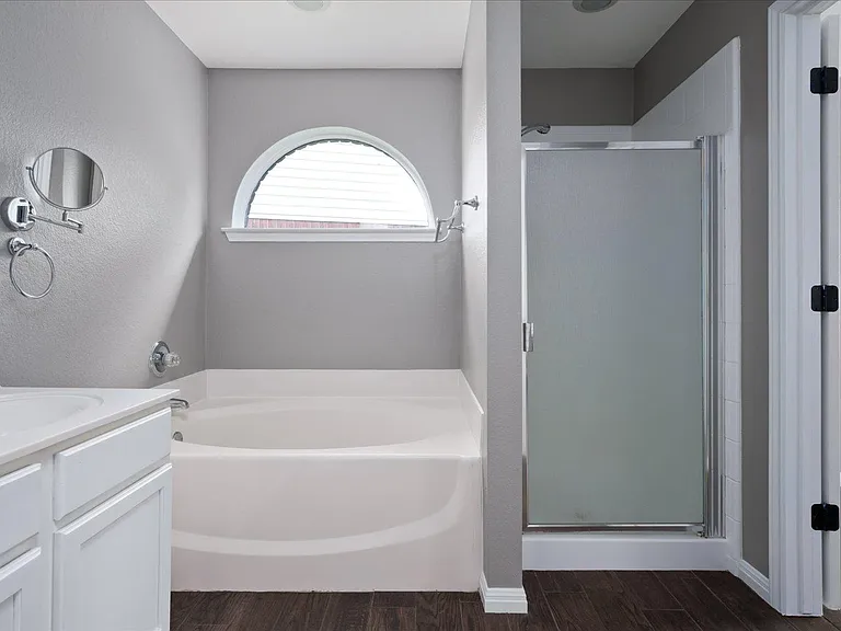 403 Thunderstorm Ave — Photo 17