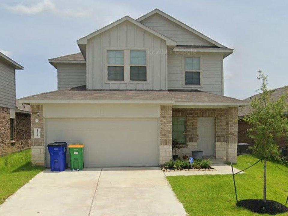 1st image of 13939 Great Pines Ct