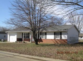 2855 Joellen Ln, Newburgh, IN 47630