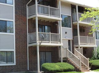 807 W Panorama Dr APT 308, Palatine, IL 60067