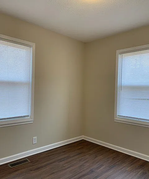 3441 Lylewood Rd — Photo 10