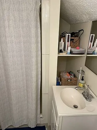 78 Amsden St #2 — Photo 8