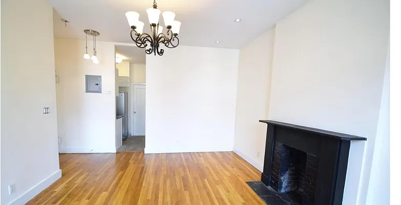 Rented by Newcastle Realty Services | media 27