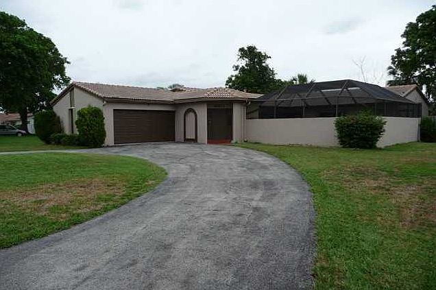 1st image of 10571 NW 43rd Ct