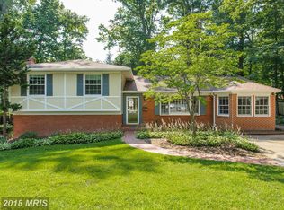 7820 Ravenel Ct, Springfield, VA 22151