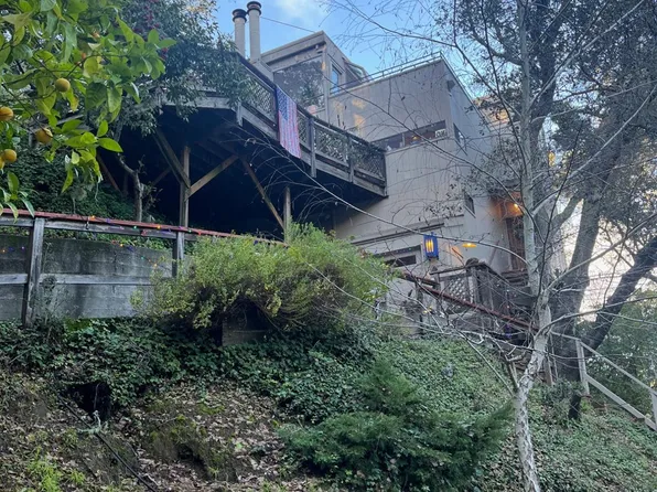 19 Holly Avenue, Larkspur, CA 94939