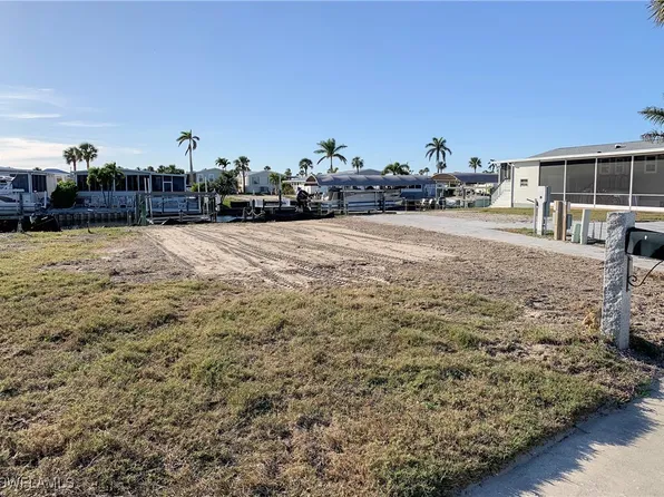 17800 Stevens Blvd, Fort Myers Beach, FL 33931