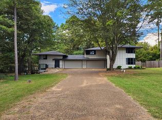 18165 Meandering Way, Flint, TX 75762