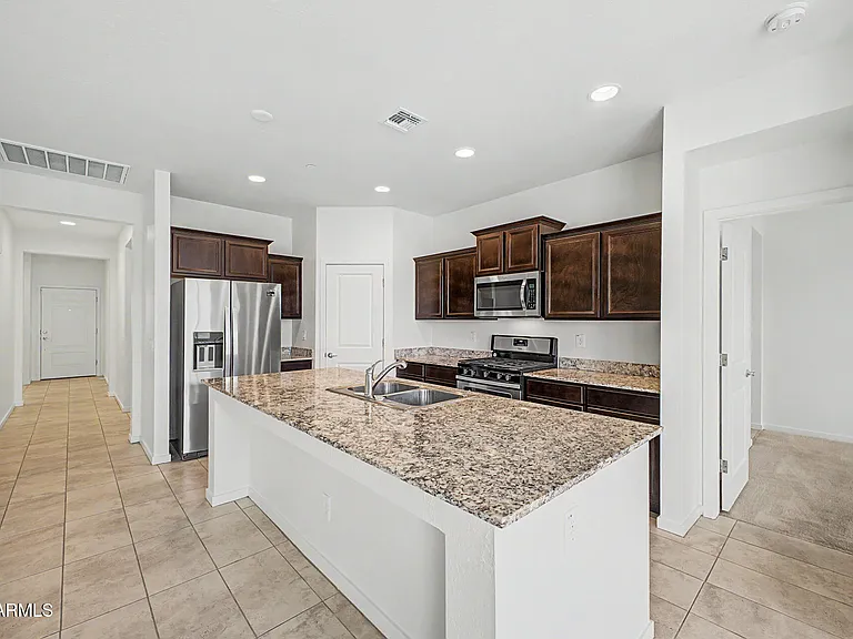 21415 W Holly St — Photo 18