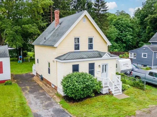 28 Branch St, Clinton, MA 01510