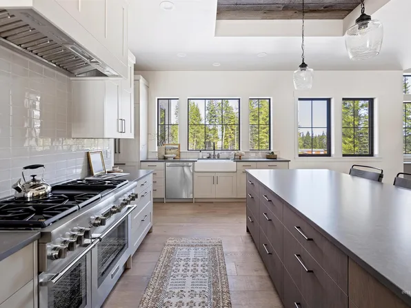 71 Ponderosa Ridge Ct, Donnelly, ID 83615