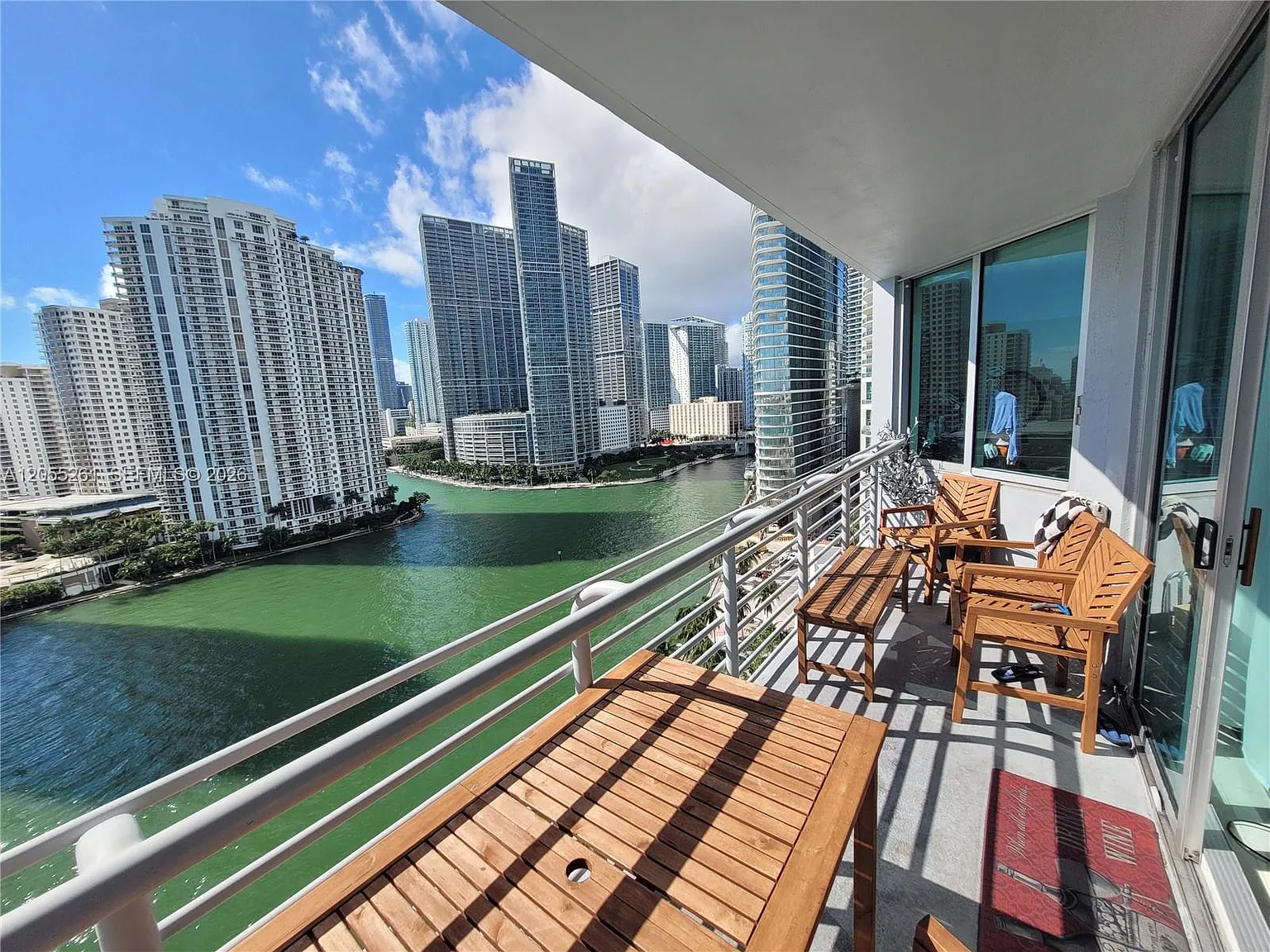 One Miami West Condo — Photo 3